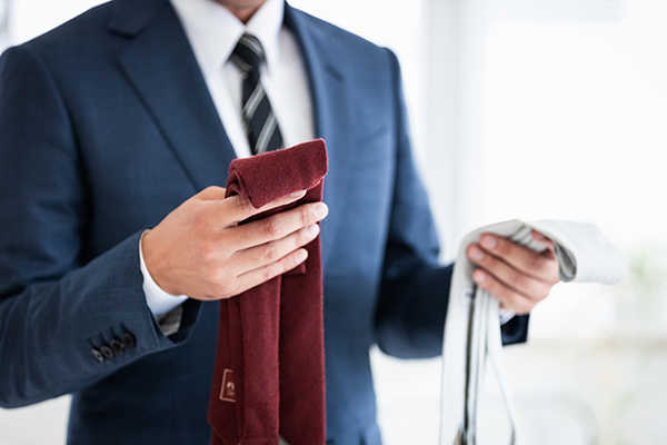【アイテム別】ワンランク上のスーツ着こなし術